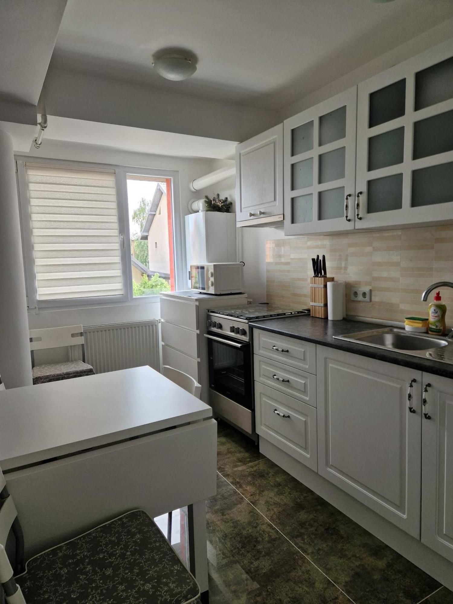 Apartament In Otopeni Exteriér fotografie